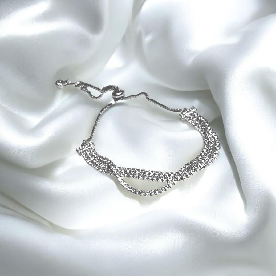 "PAVE CURB BRACELET"