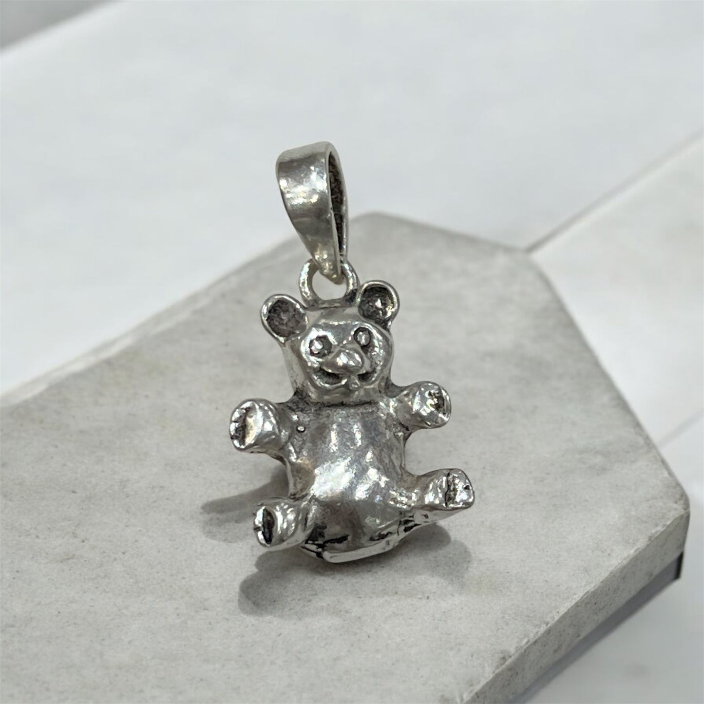 "TEDDY BEAR PENDANT"