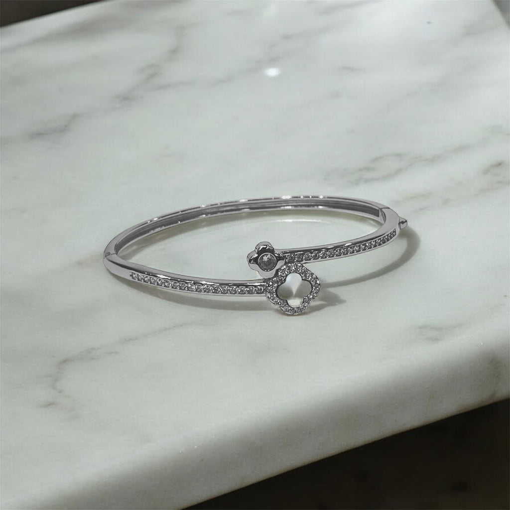 "ETERNAL BLOSSOM BRACELET"