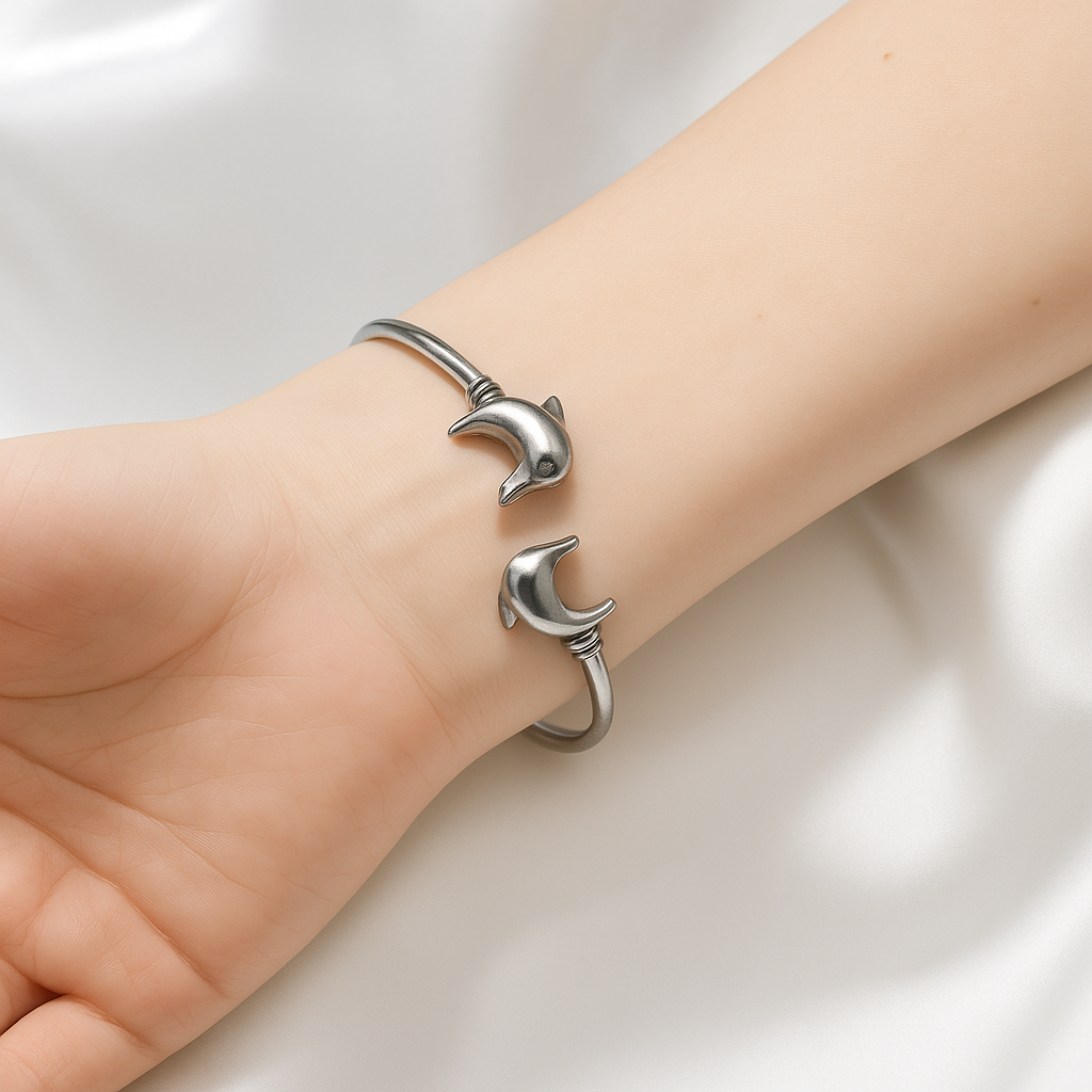 "DOLPHIN BRACELET"