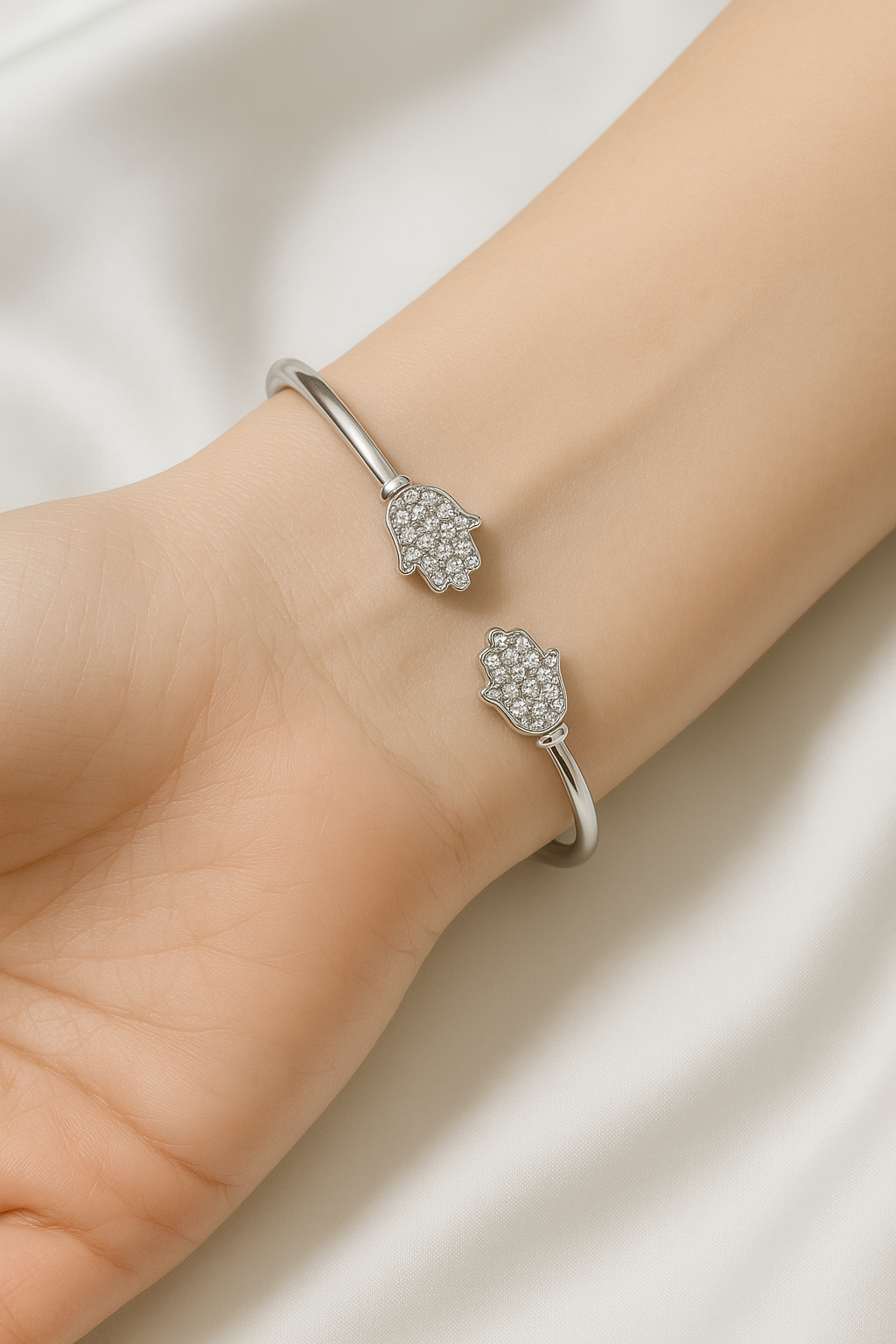 "GUARDIAN TOUCH BRACELET"