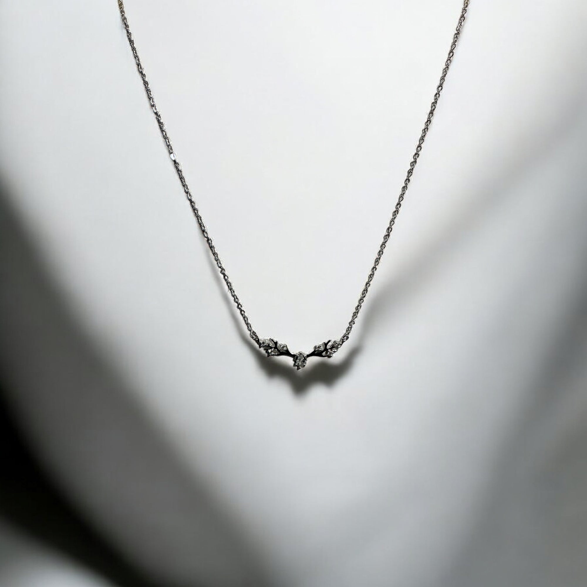 “THORN WHISPER NECKLACE”
