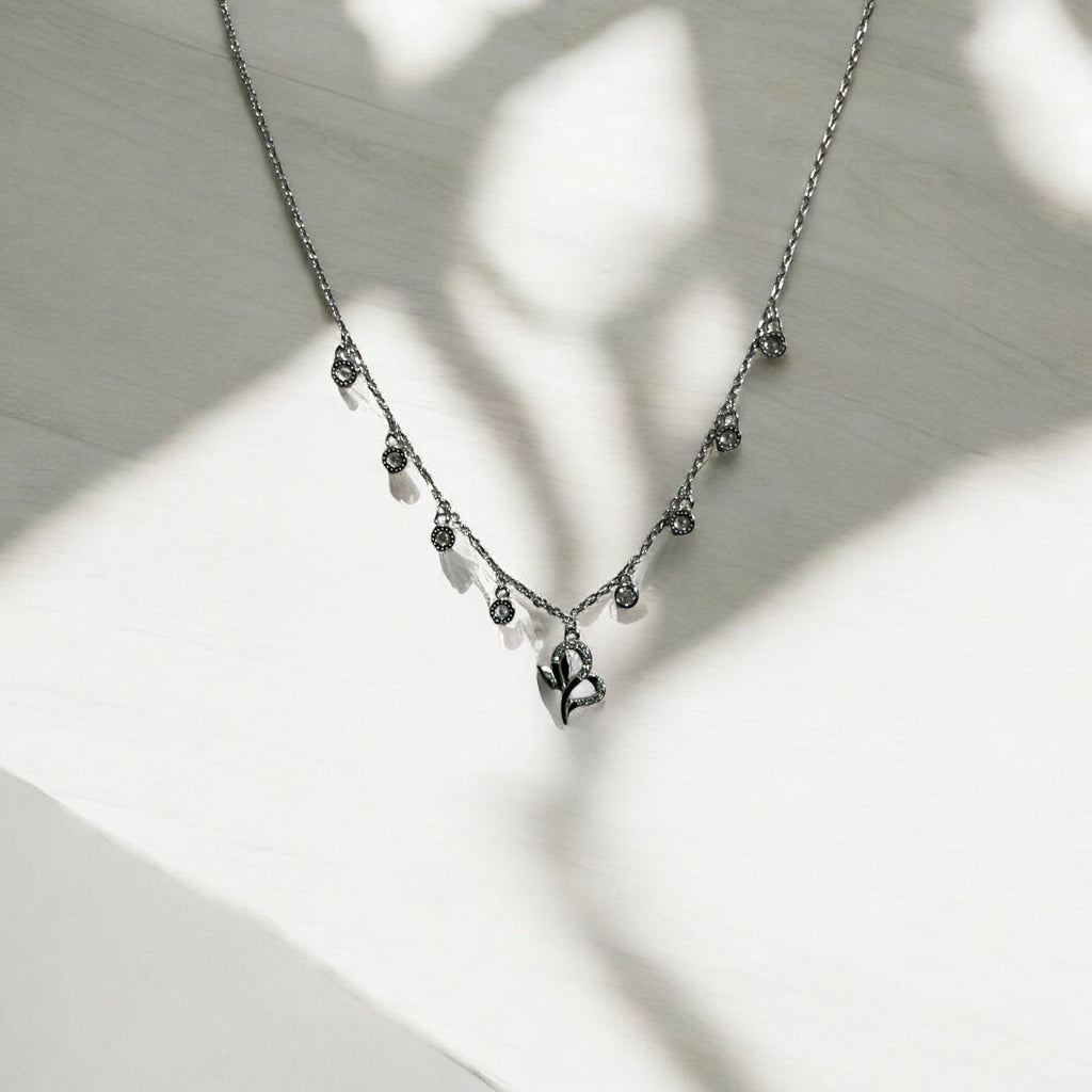 “HEIRLOOM NECKLACE”