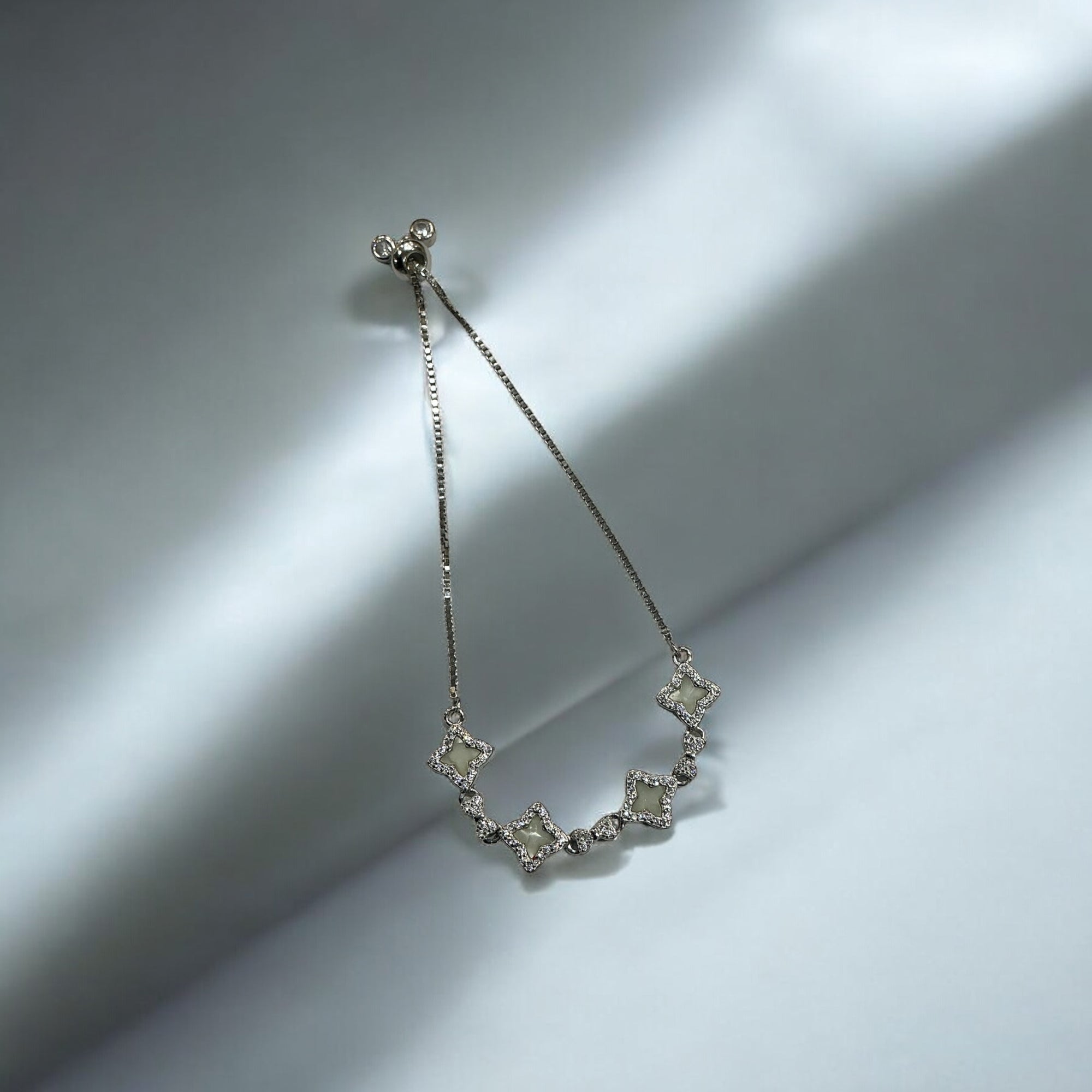 “SLIDER BRACELET"