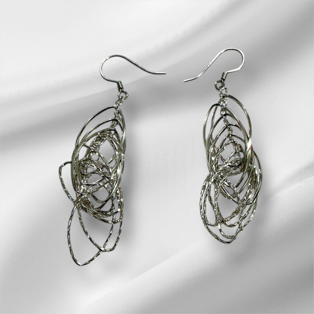 “SPIRAL WHISPER EARRING”