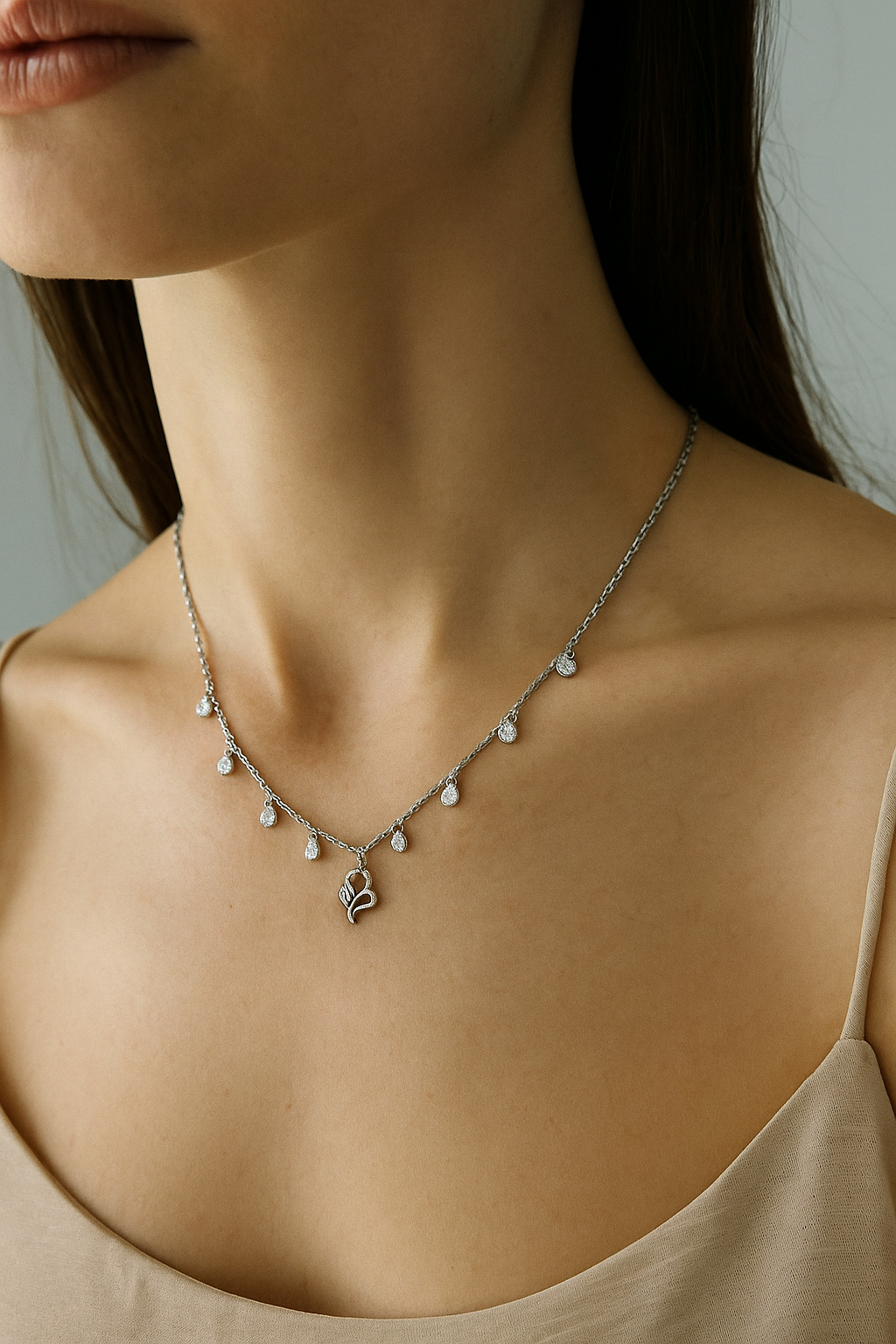 “HEIRLOOM NECKLACE”