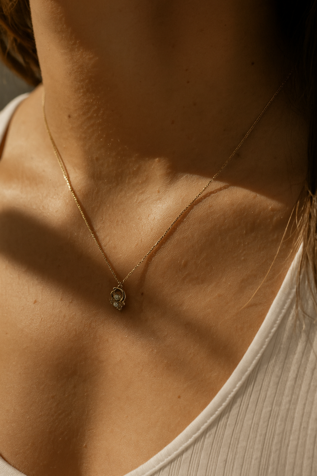 “AURORA NEST NECKLACE”