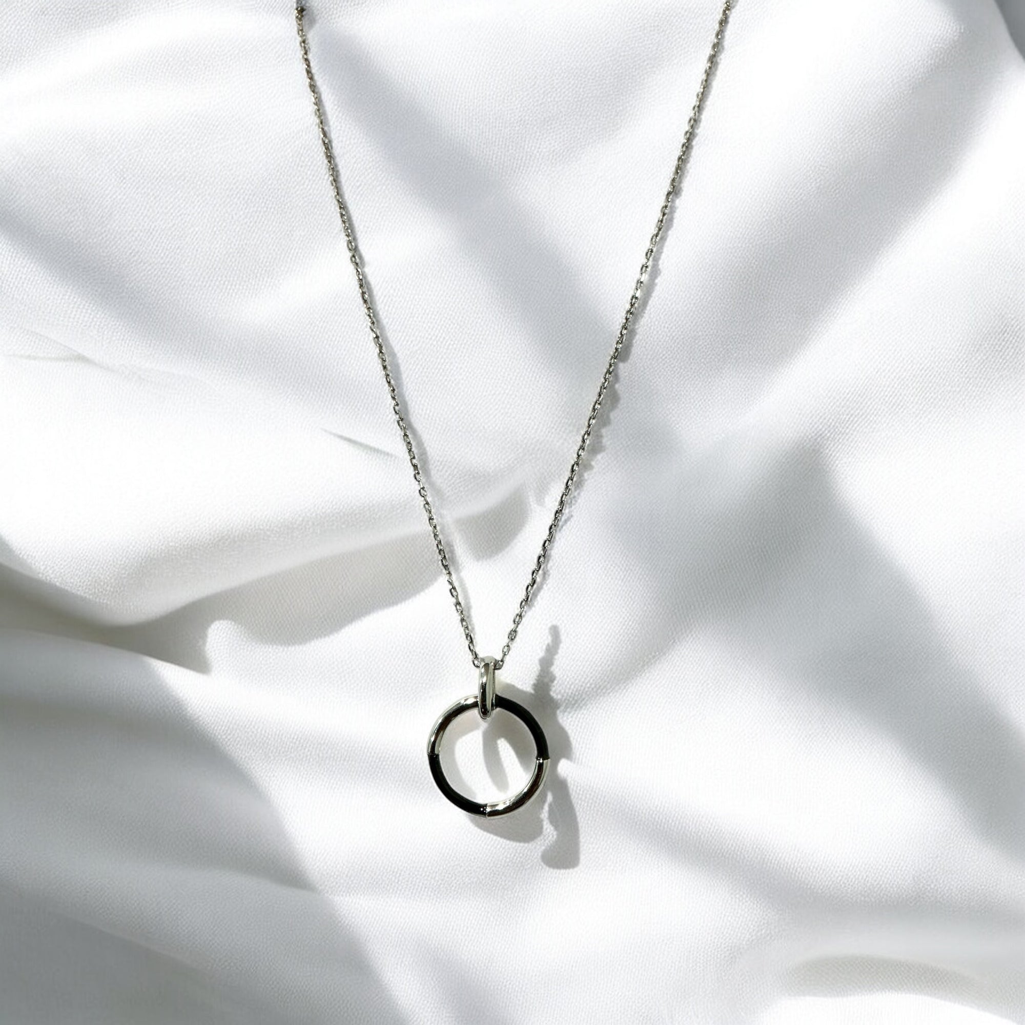 “ STRIKER NECKLACE”