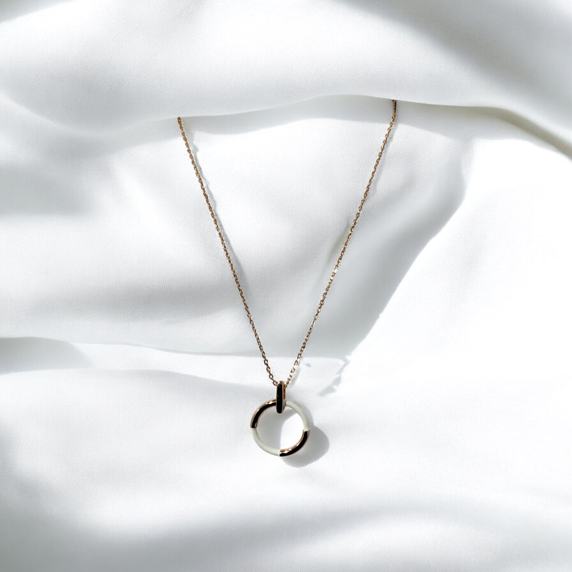 “ STRIKER NECKLACE”