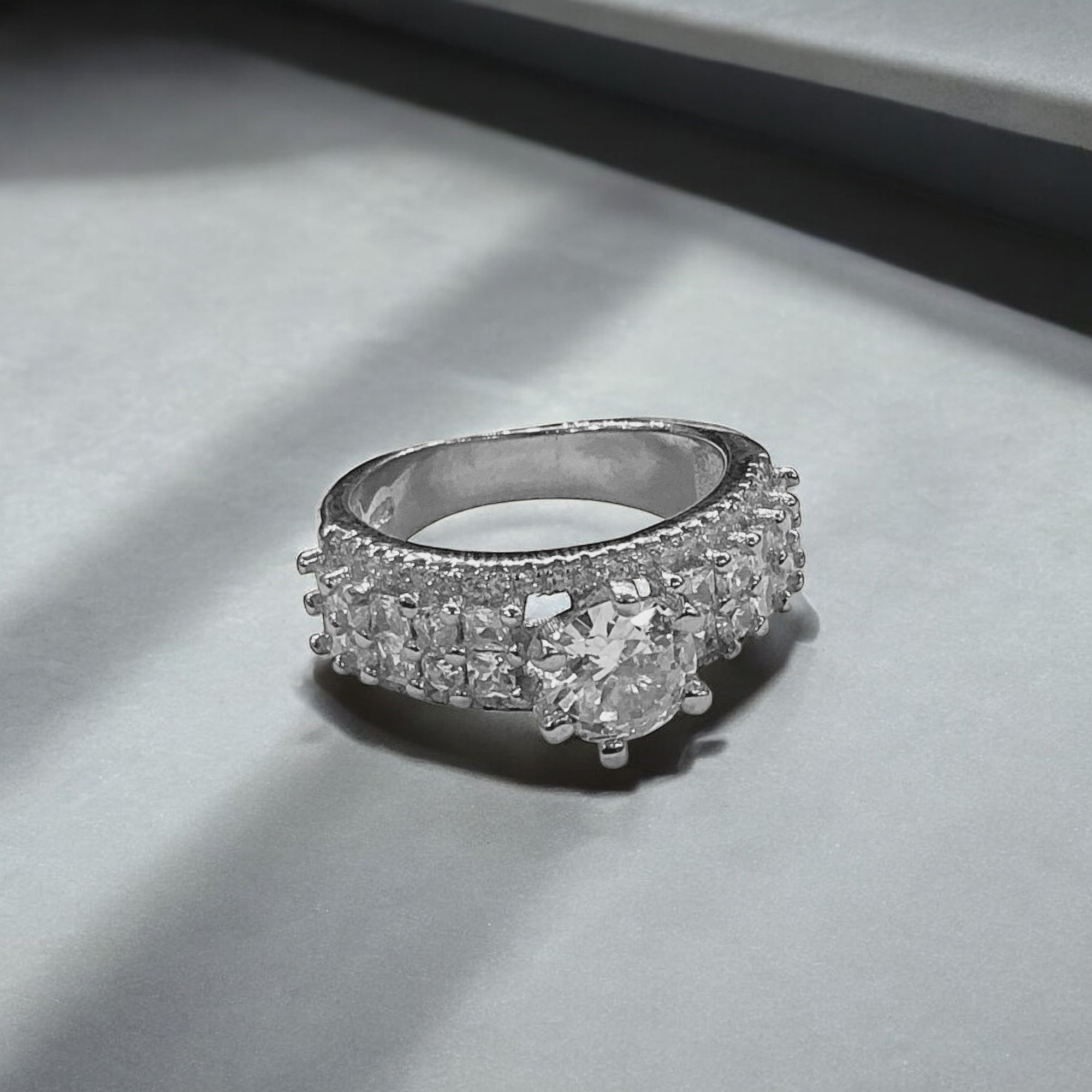 “CROWN RING”