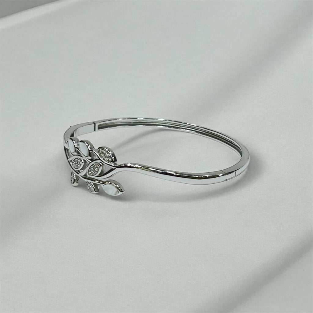 "SILVER VINE BRACELET"