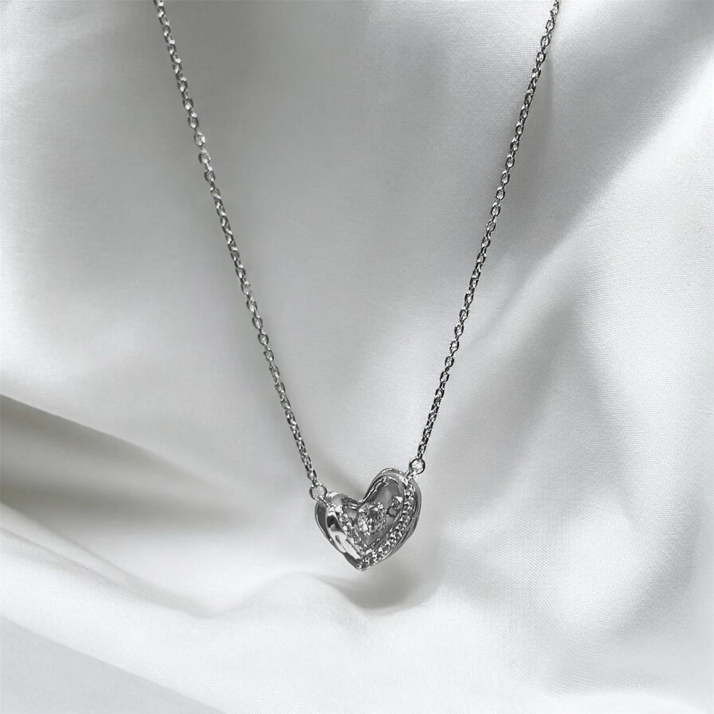 "HEART NECKLACE"
