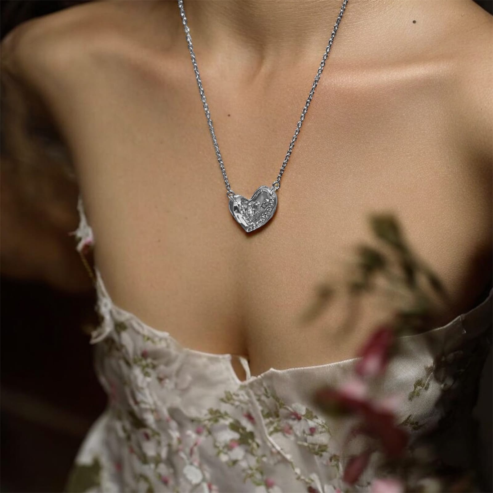 "HEART NECKLACE"