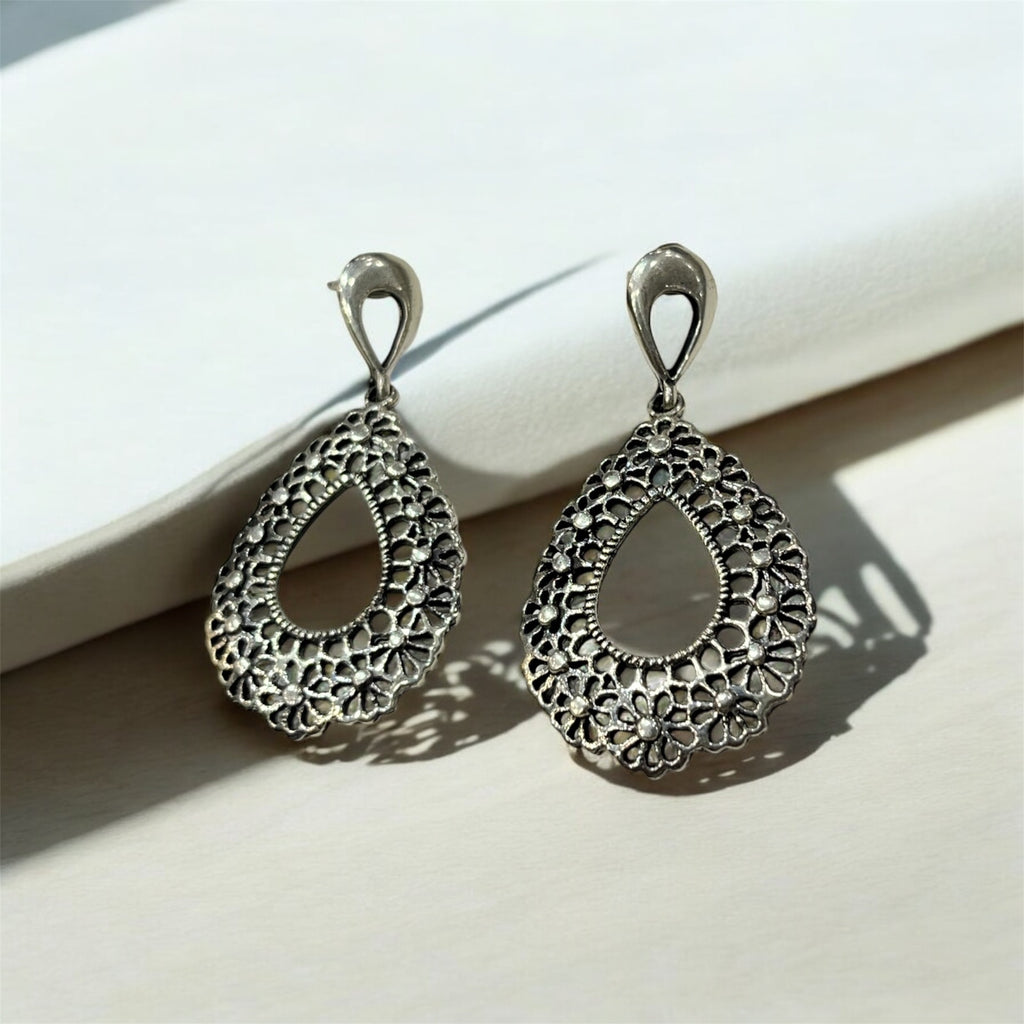 "ETERNAL BLOOM EARINGS"