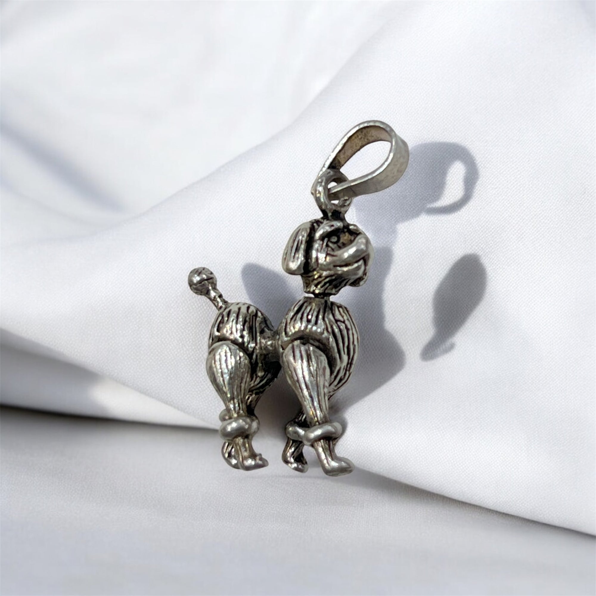 "POODLE PENDANT"